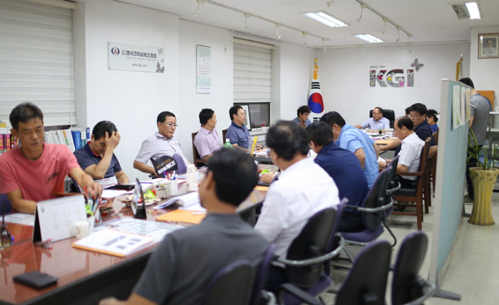 9e89f00da21bbdaa224fe96869ff331c_1548918255_4836.jpg
